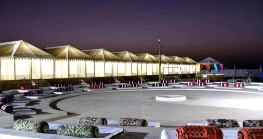Om Luxury Resort Jaisalmer Buitenkant foto