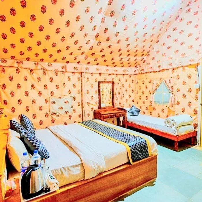 Om Luxury Resort Jaisalmer Buitenkant foto