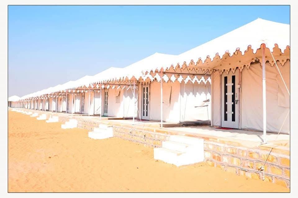 Om Luxury Resort Jaisalmer Buitenkant foto