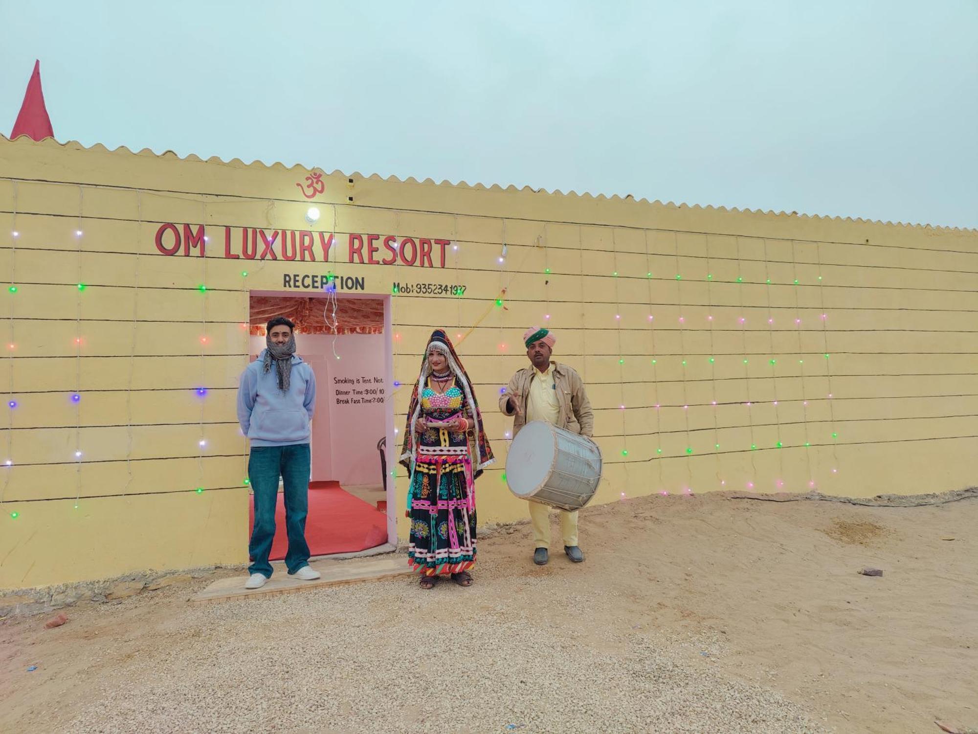 Om Luxury Resort Jaisalmer Buitenkant foto